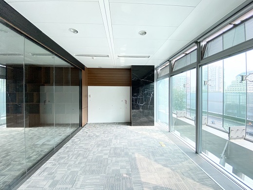 侨福芳草地办公室照片